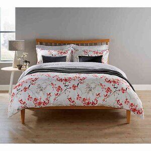 Christy of England Haruki Japanese Blossoms Floral Queen Duvet Cover Set